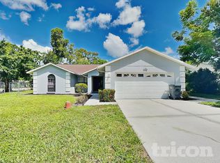 1203 70th Dr E, Sarasota, FL 34243