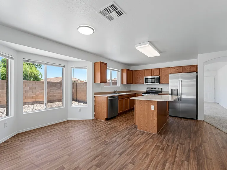 7552 W Nicolet Ave — Photo 14