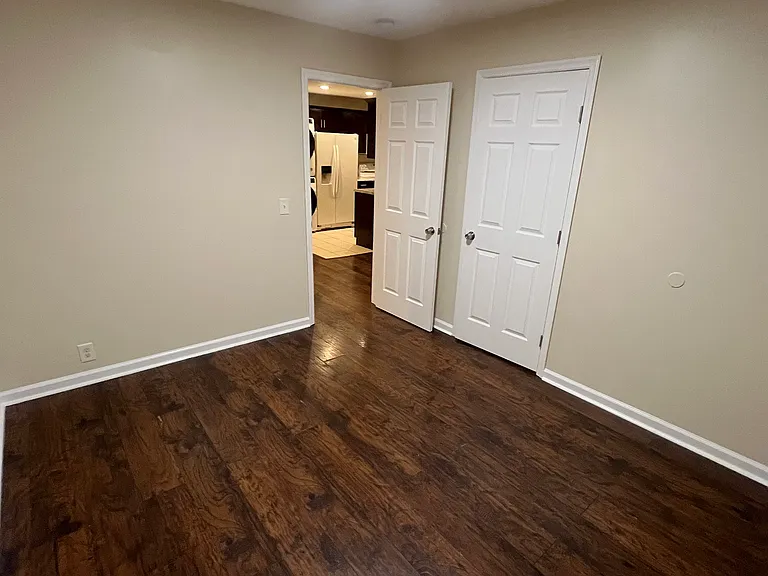 124 Fairfield Ave — Photo 6