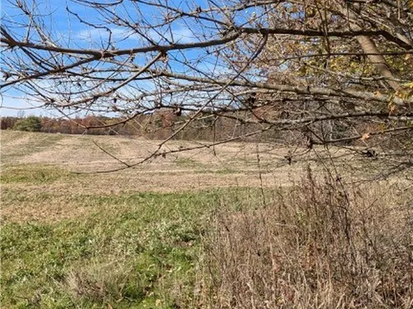 Middlebranch Ave NE, Canton, OH 44721