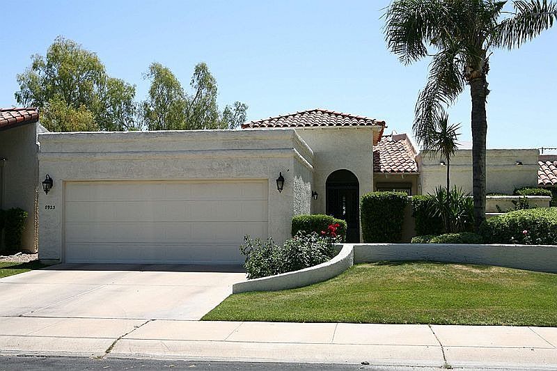 1st image of 8923 N 84th Way