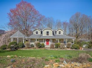 11 Redbud Ln, Leicester, NC 28748