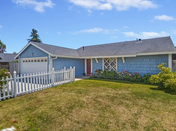 4655 El Carro Ln, Carpinteria, CA 93013