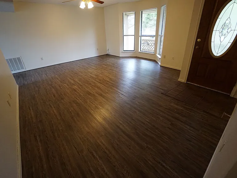 115 Vista Hills Blvd — Photo 8