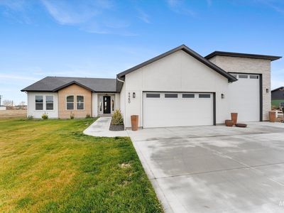 4460 NW Purple Sage Cir, Mountain Home, ID, 83647