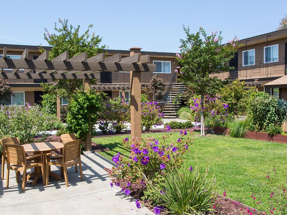 Preda - 165 Preda St San Leandro CA | Zillow