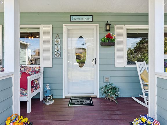 2nd image of 6752 Salal Pl