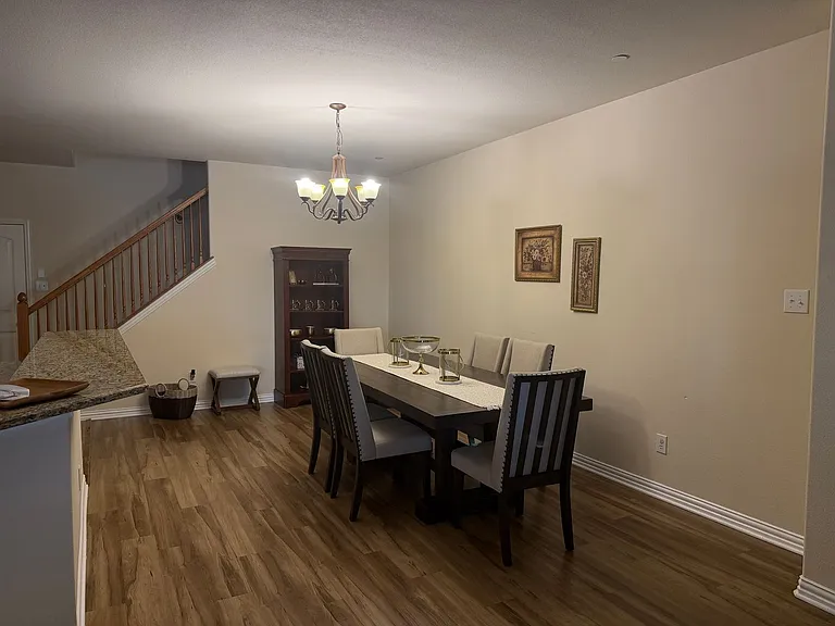 8929 Soldiers Home Ln — Photo 6