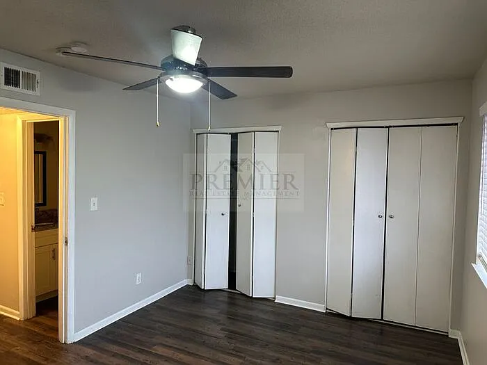 6023 Barton St — Photo 10