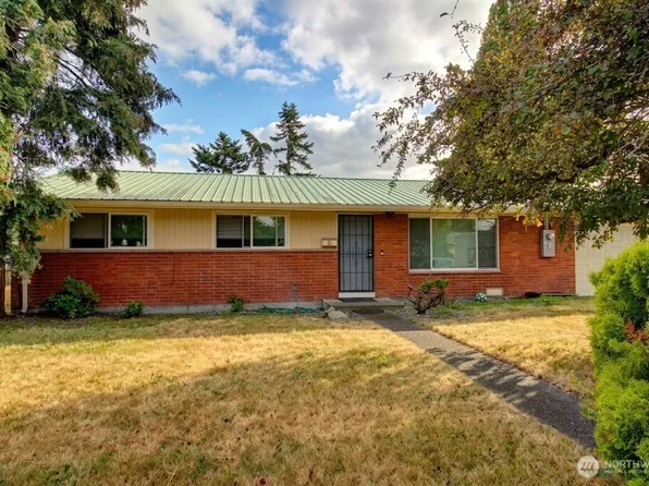 21 SW 8th Avenue, Oak Harbor, WA 98277