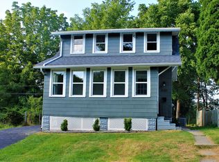 430 Lake Shore Boulevard Ext, Irondequoit, NY 14617