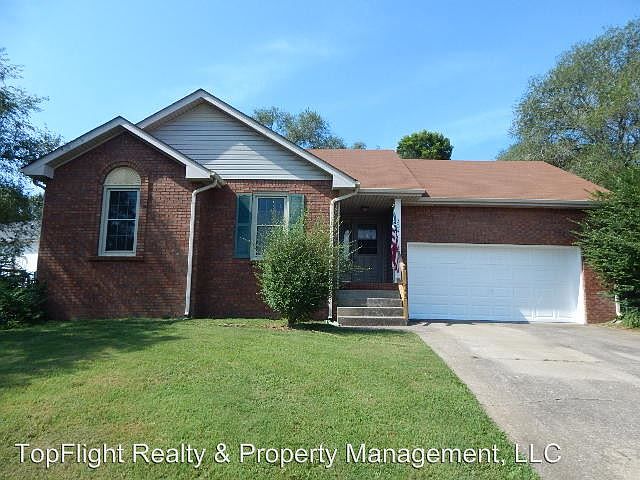 1st image of 204 Bradley Ct