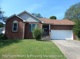 204 Bradley Ct, Clarksville, TN 37043