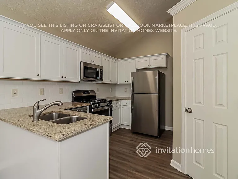 118 Williamsburg Dr — Photo 9