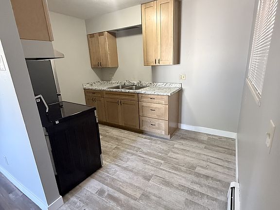 3rd image of 1225 Bunting Ave #11587406