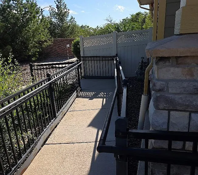 5556 W 72nd Pl — Photo 16