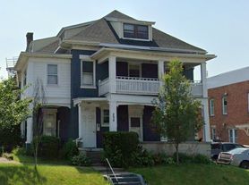 205 Lake Avenue