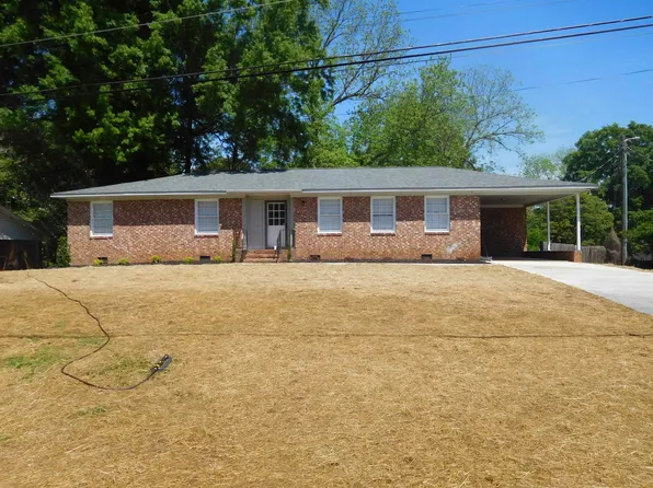 121 Robinhood Dr, Gaffney, SC 29340