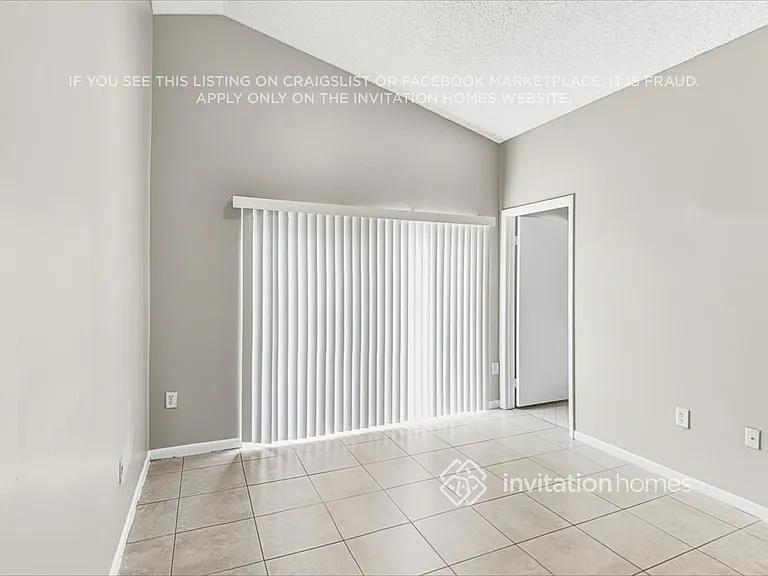 22315 SW 100th Ave — Photo 9