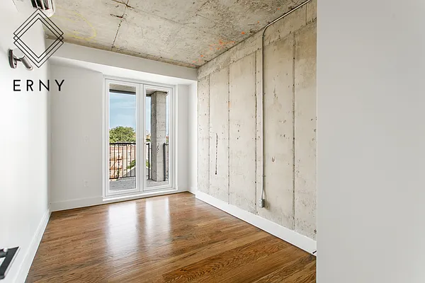 Rented by ERNY LLC | media 3