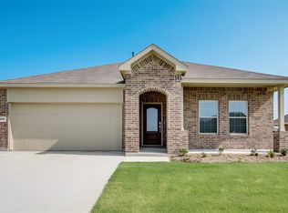 1333 Pistachio Dr, Azle, TX 76020