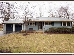 35 Hetzel Rd, Buffalo, NY 14221