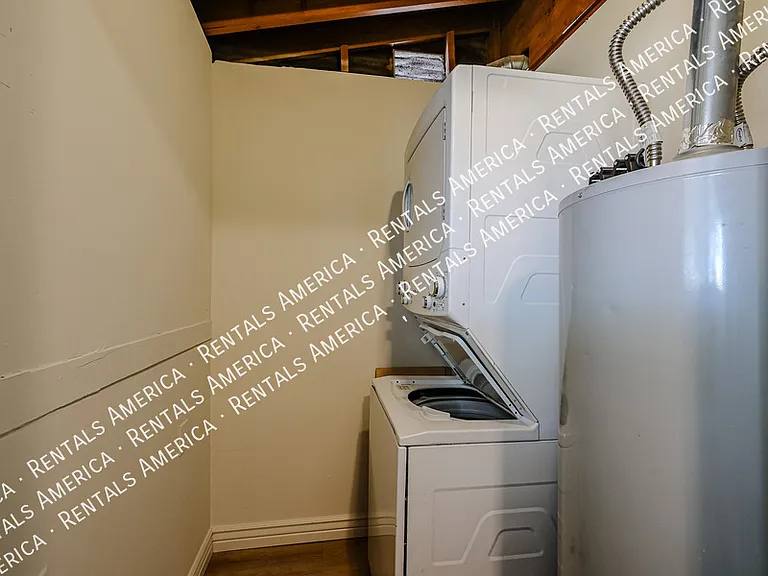 404 W Mission Ln — Photo 7