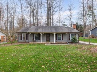 1106 Eagle Rd, Greensboro, NC 27407