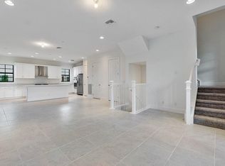 5320 Sagan Ln, Palm Beach Gardens, FL 33418