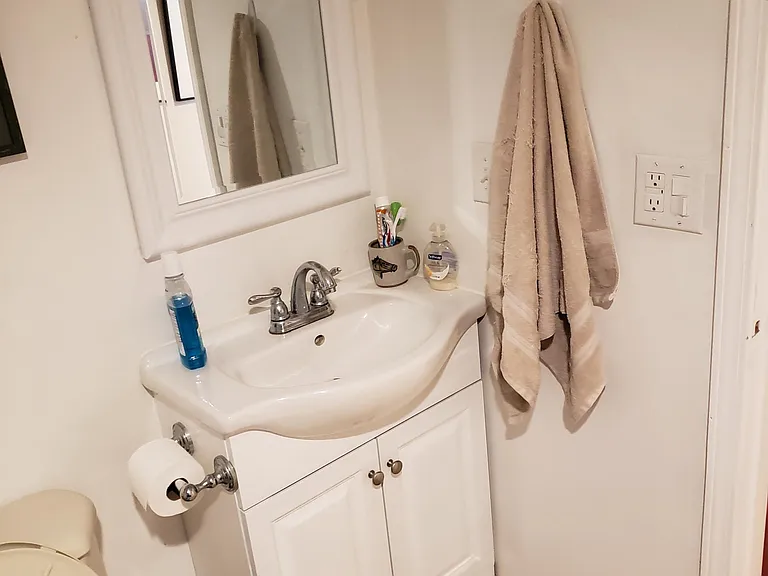 2078 Sherwood Ave #4 — Photo 10