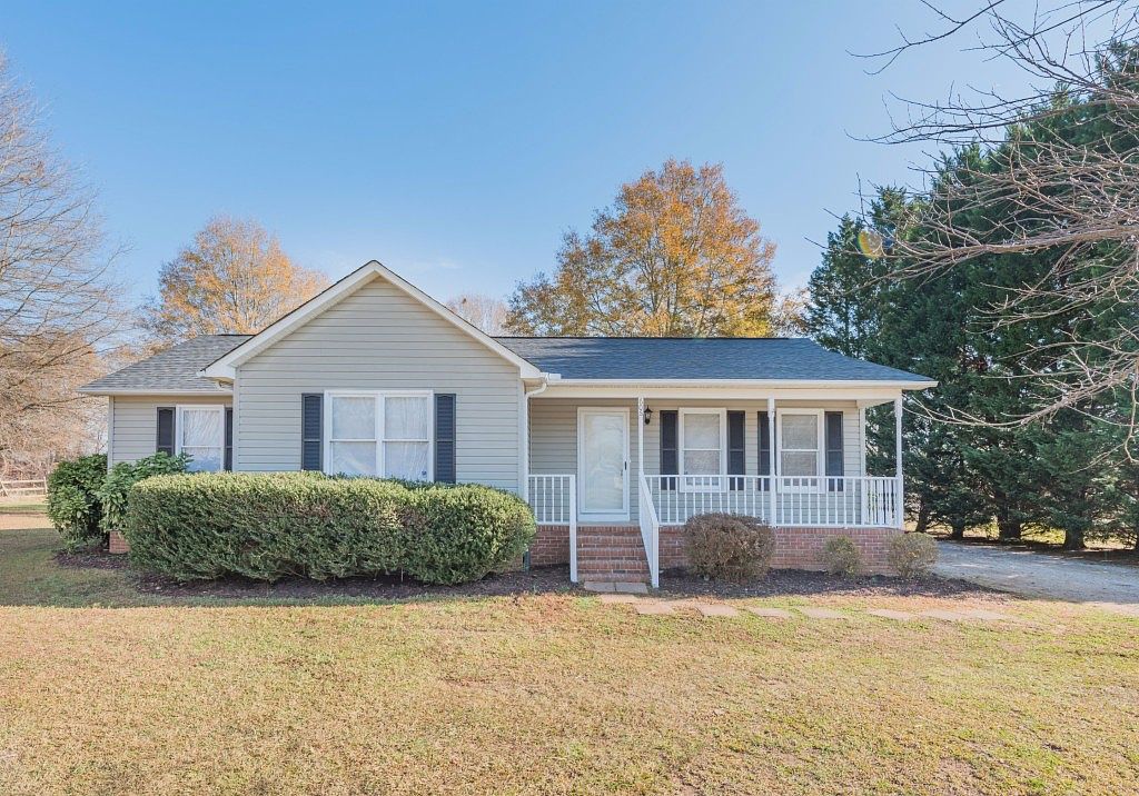 606 Shiloh Rd S, York, SC 29745 | Zillow