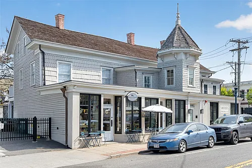 108 South St #D Photo 1