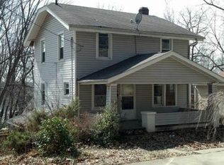 1476 Hillside Ter, Akron, OH 44305