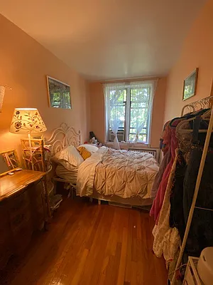 Rented by Gez Group LLC | media 22