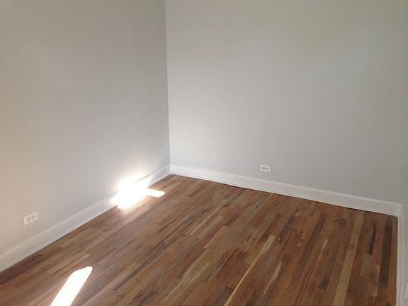 3rd image of 1623 N Talman Ave #16231F