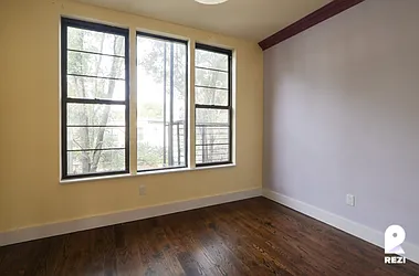 Rented by REZI