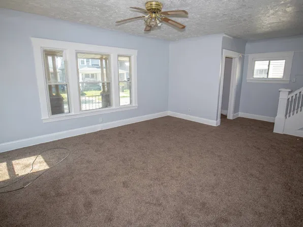 2187 E 80th St, Cleveland, OH 44103