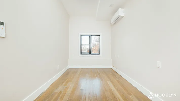 Rented by Nooklyn NYC LLC | media 22