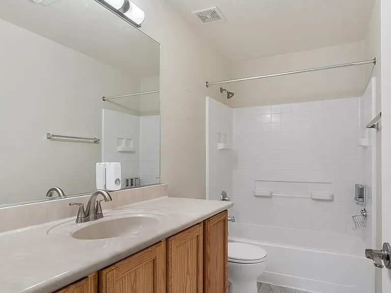2420 W Tyler River Dr — Photo 22