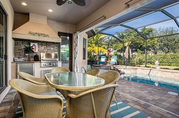 Summer Kitchen