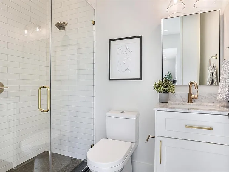1112 Dart St — Photo 22