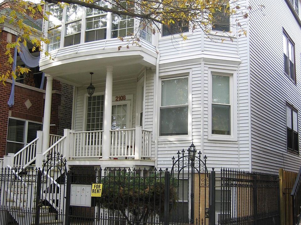 1st image of 2108 W Belle Plaine Ave APT 3