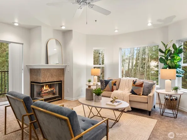 12439 NE Totem Lake Way #111, Kirkland, WA 98034