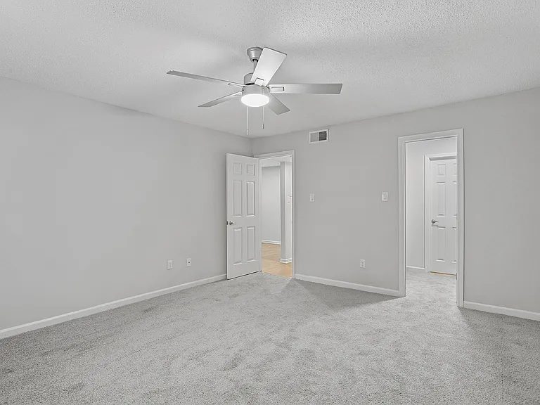 ReNew Cobb — Photo 11