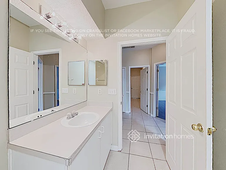 208 Farrington Ln — Photo 13