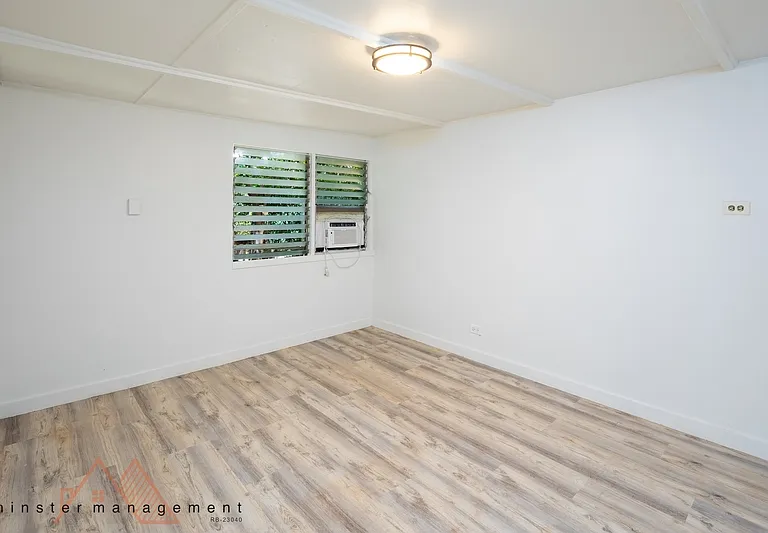 1322 Olino St — Photo 8