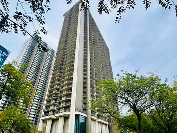 6007 N Sheridan Rd APT 6H, Chicago, IL 60660
