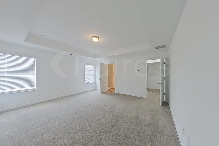 100 English Oak Ln — Photo 24