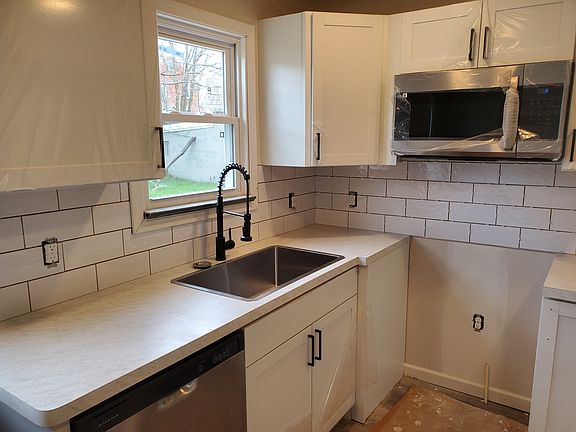 5th image of 12208 Willard Ave