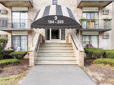 440 North Ave APT 200, Haverhill, MA, 01830